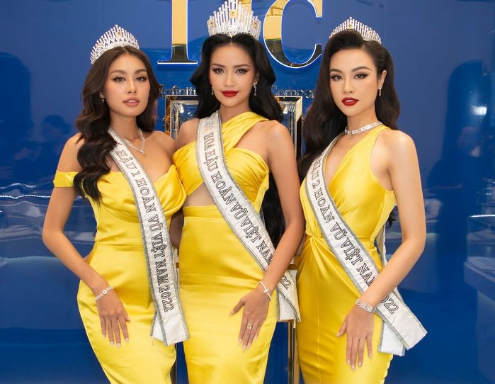 Những lần top 3 Hoa hậu Việt lên đồ cùng tông màu: Ai mới đỉnh nhất?