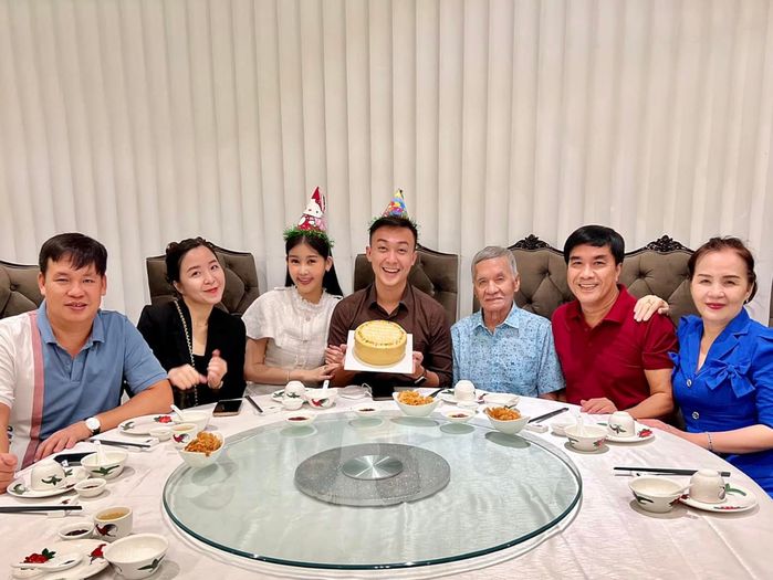 Hoa hậu gặp xui khi vừa đăng quang: Rơi vương miện, ngất xỉu đủ cả