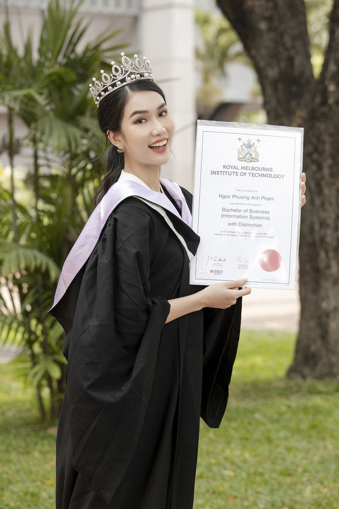 Học vấn của dàn MC hot nhất nhà đài: Phương Anh IELTS 8.0