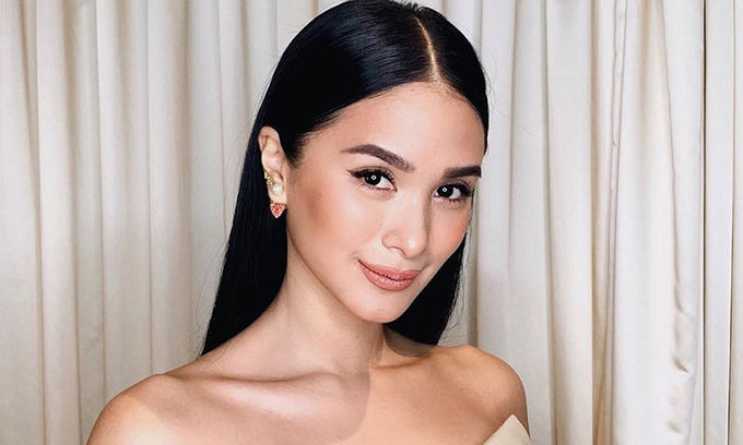 Phu nhân nghị sĩ giàu nhất Philippines nổi tiếng thích vẽ túi hiệu