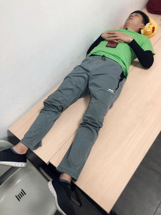 Sao chứng minh đừng ngủ khi đám bạn còn thức: HIEUTHUHAI mất nét soái