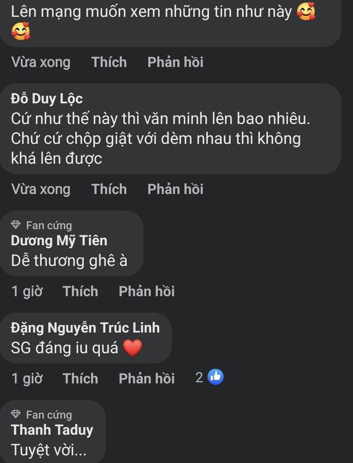 Shipper bất cẩn đổ hàng trăm bánh bao ra đường, được phụ dọn trong 30s
