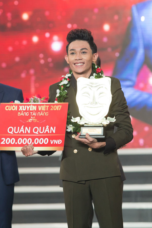 Sự nghiệp Quán quân Cười Xuyên Việt: Dương Lâm lên hương mọi mặt