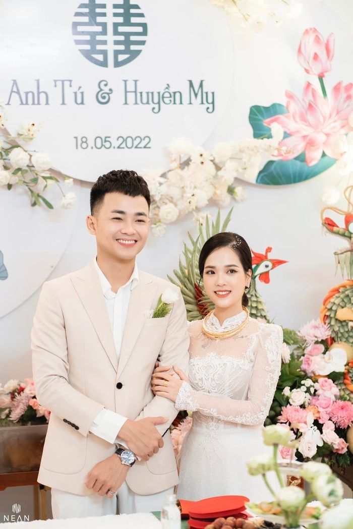 Sự nghiệp Quán quân Cười Xuyên Việt: Dương Lâm lên hương mọi mặt