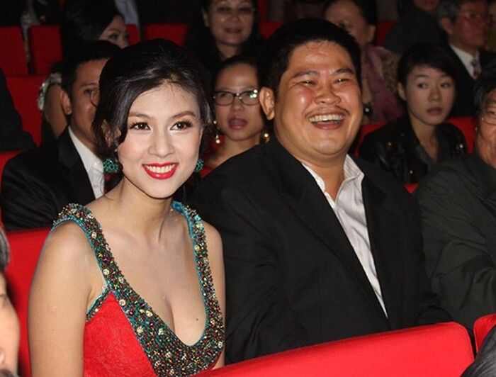 Từng bán xôi trả nợ, Kim Thư nay vực dậy: Chủ nhà hàng ăn nên làm ra