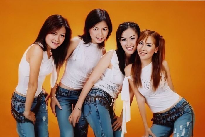 Thanh Ngọc - Ngô Quỳnh Anh gây sốt khi hát lại bản hit chục năm trước