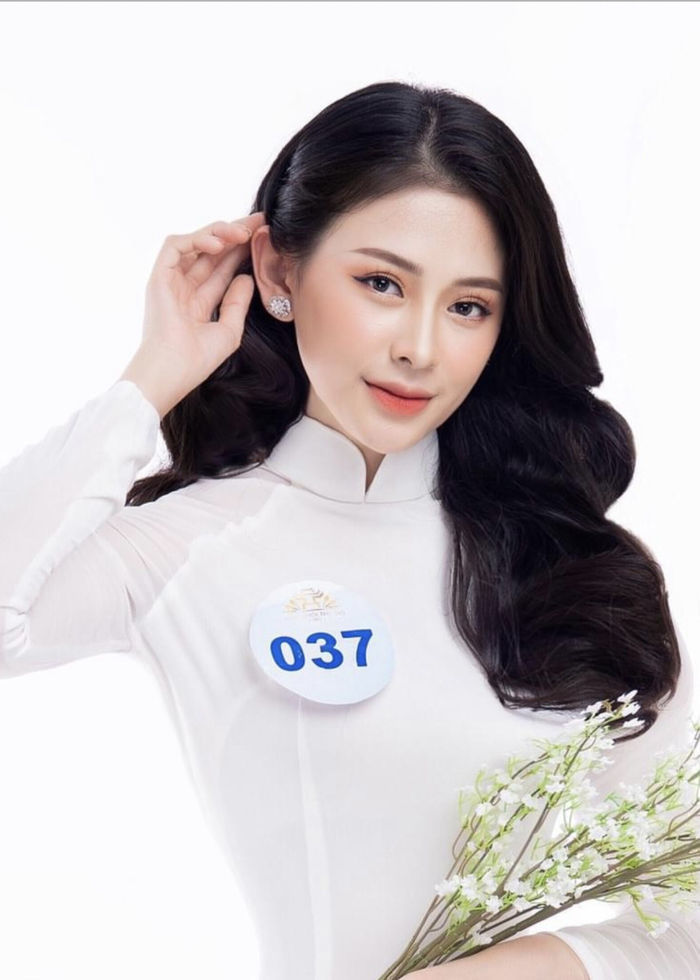 Mỹ nhân sở hữu vòng eo nhỏ nhất điền tên thi Miss Grand Vietnam 2022