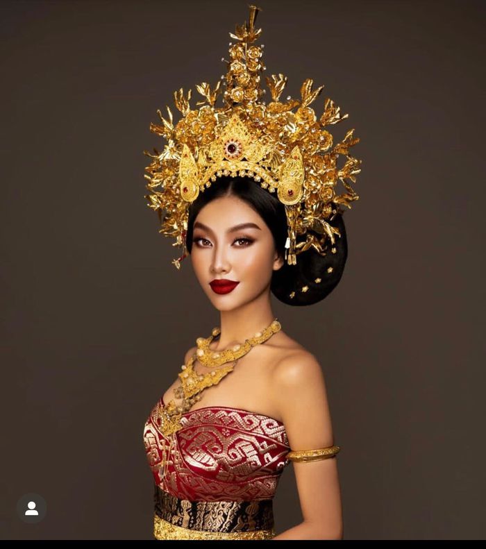 Thùy Tiên cân đẹp tạo hình các quốc gia: Có outfit dát toàn vàng ròng