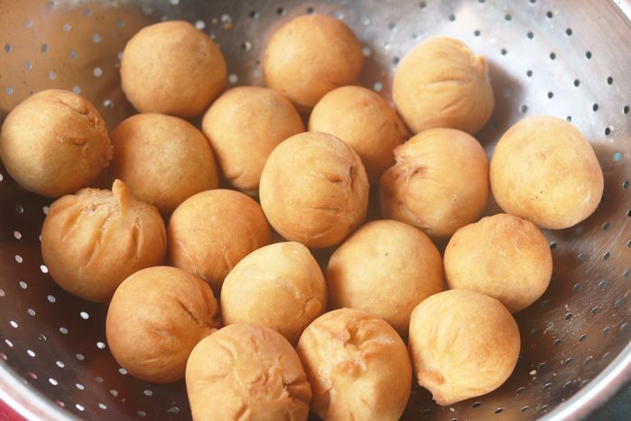 Tiệm bánh bao chiên bán hơn 2.500 cái/ngày ở Sài Gòn: Đã 30 năm tuổi