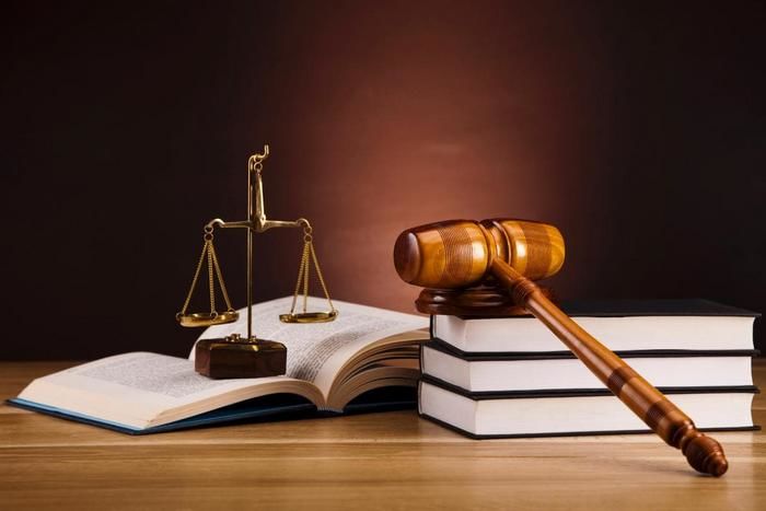 Trường Đại học đột ngột ngừng tuyển sinh ngành Luật, sĩ tử 2K4 bất ngờ