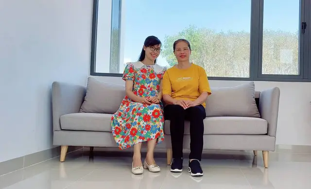 Từng ở nhà tranh, con gái góp lương giáo viên xây nhà báo hiếu cho mẹ