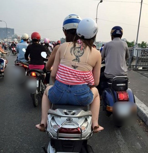 Bị chê ô dề khi mặc áo toang lưng, cô gái lên tiếng đáp trả