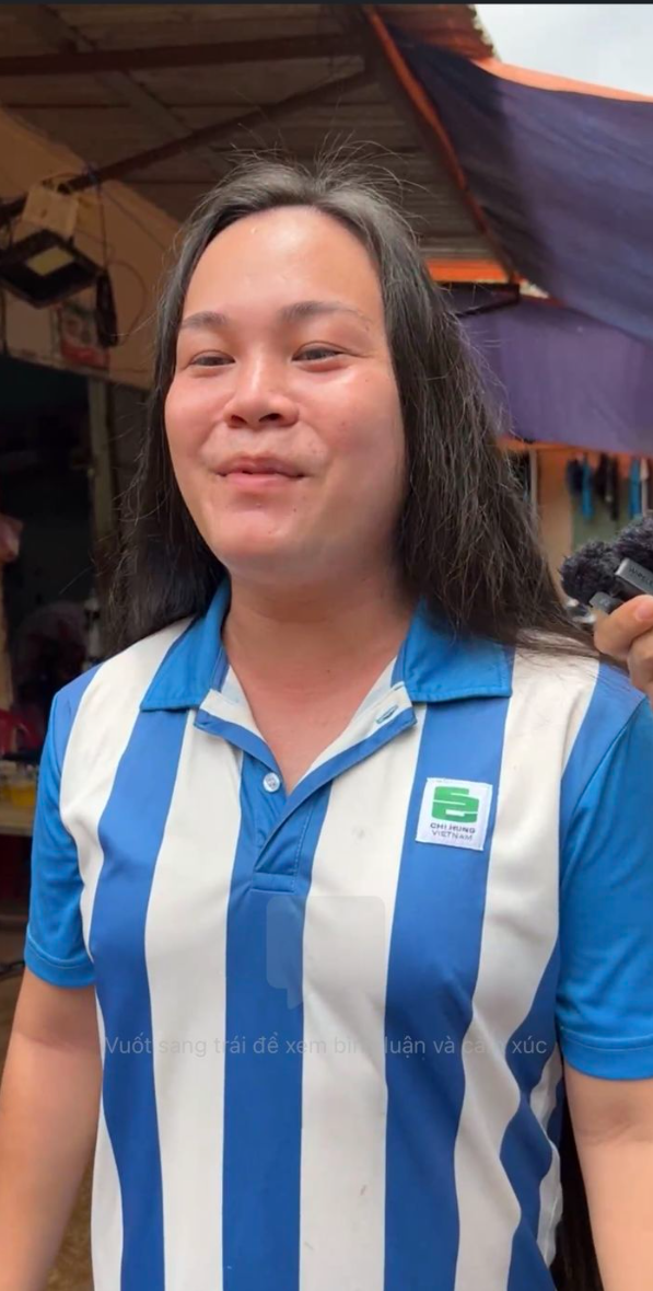 Chàng trai Bình Phước có mái tóc dài 135cm, đôi gò bồng đảo như phụ nữ