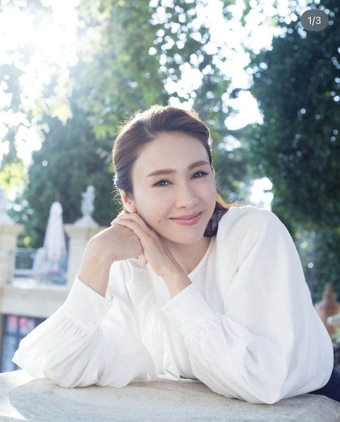 Bí quyết giữ nhan sắc tuổi U60 của mỹ nhân đẹp nhất TVB Lê Tư