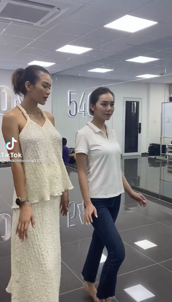 TikToker triệu view lần đầu thi Hoa hậu được Mâu Thủy dẫn dắt 