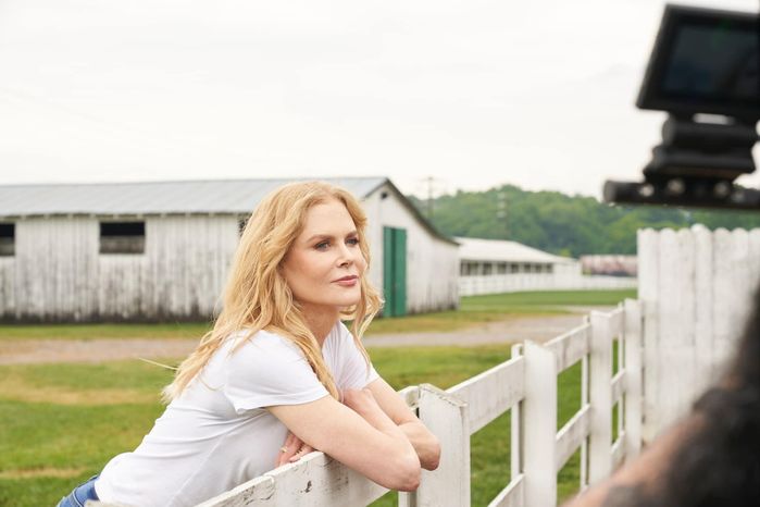 Bí quyết lão hóa ngược tuổi U60 của thiên nga nước Úc Nicole Kidman