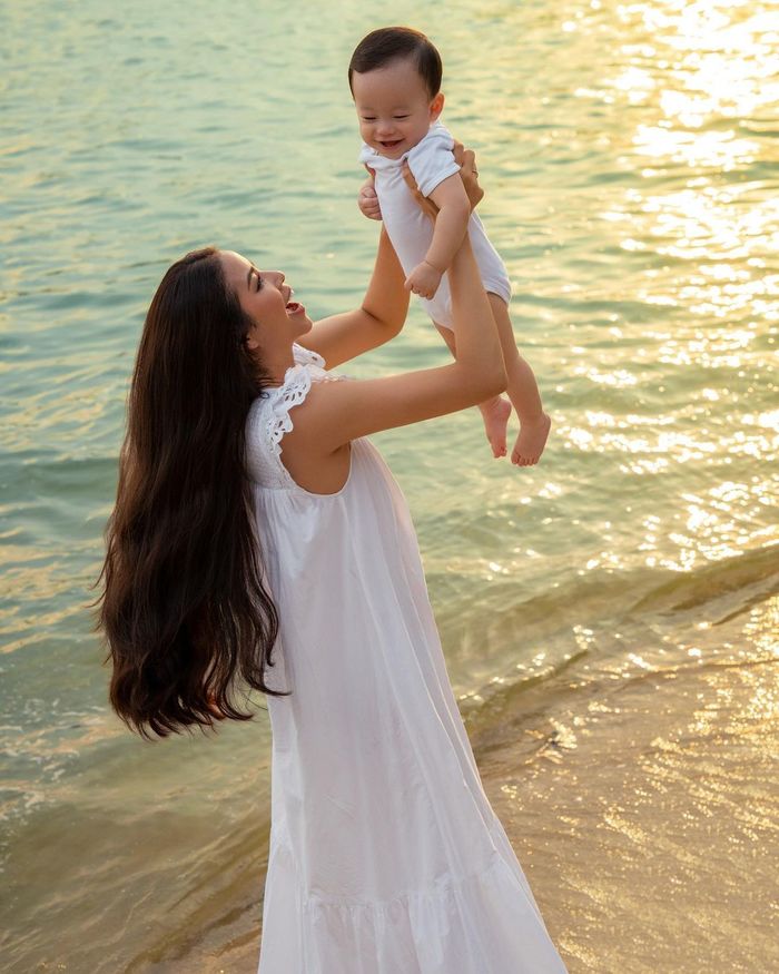 3 nàng hậu Hoàn vũ Việt sở hữu lượng follow khủng nhất trên Instagram