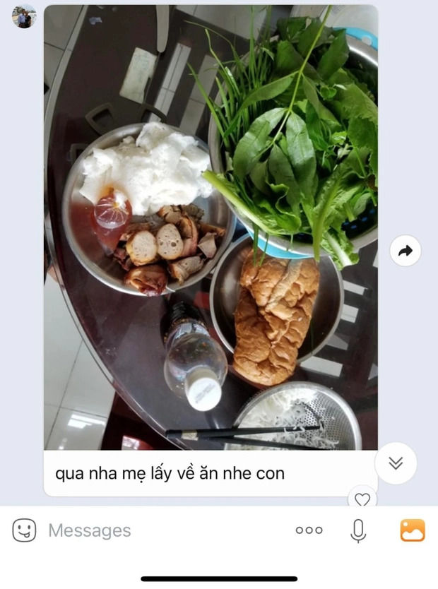 Lấy chồng gần, cô gái khoe được mẹ tiếp lương thực mỗi ngày