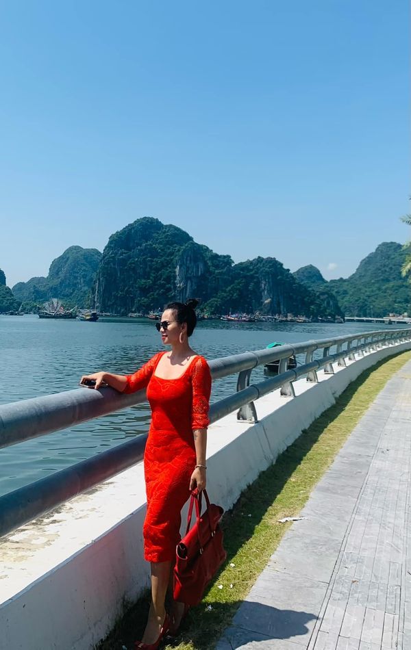 Vợ Shark Bình đi du lịch sau những ồn ào ly hôn, chuẩn thần thái