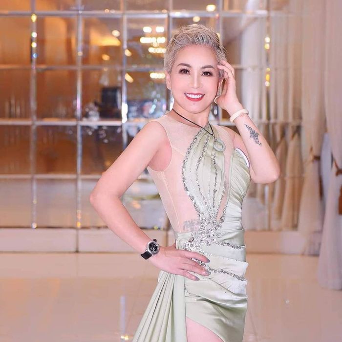 Mẹ chồng U60 trải lòng quá khứ: Từng bị chồng tác động vật lý