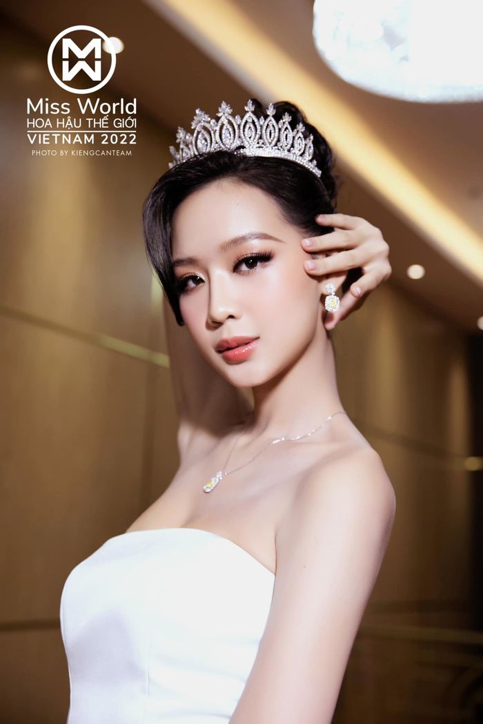 Á hậu Bảo Ngọc chuẩn bị sang Ai Cập, sẵn sàng chinh phục vương miện