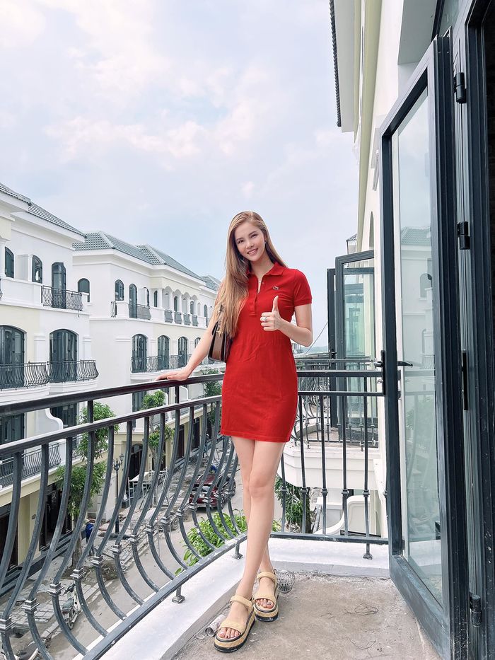 Vợ chồng Mạc Hồng Quân tậu biệt thự mới toanh sau khi vừa bán nhà cũ