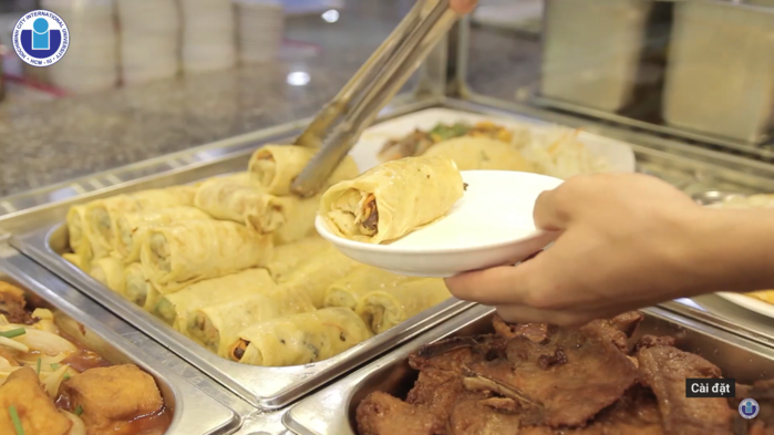 Căn tin trong mơ của mọi sinh viên: Ngăn nắp, gọn gàng menu đa dạng