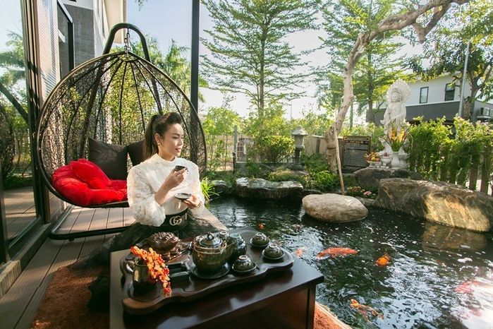 Chị em dâu Tiếng Sét Trong Mưa: Ngoài đời làm CEO, ai cũng giàu sang