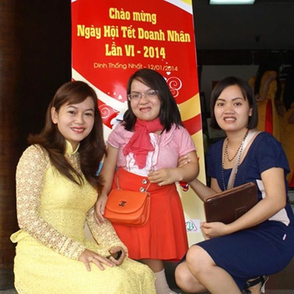 Cô gái cao 93cm bỏ việc lương trăm triệu, săn được học bổng du học Úc