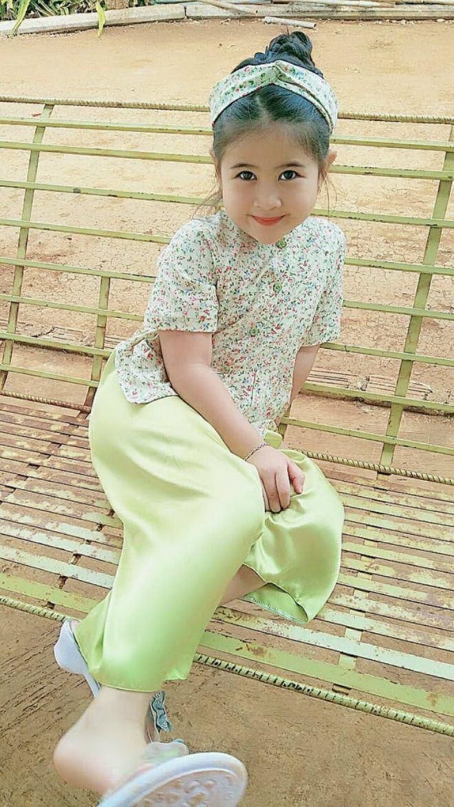 Mẹ đơn thân 9X bươn chải đủ nghề, nuôi con thành mẫu nhí