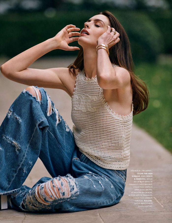 Công chúa Anne Hathaway: Ảnh 16 năm sau vẫn đẹp như thiếu nữ