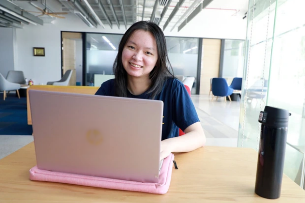Dang dở chuyện học vì nghèo, nữ sinh Hải Dương phấn đấu giành học bổng