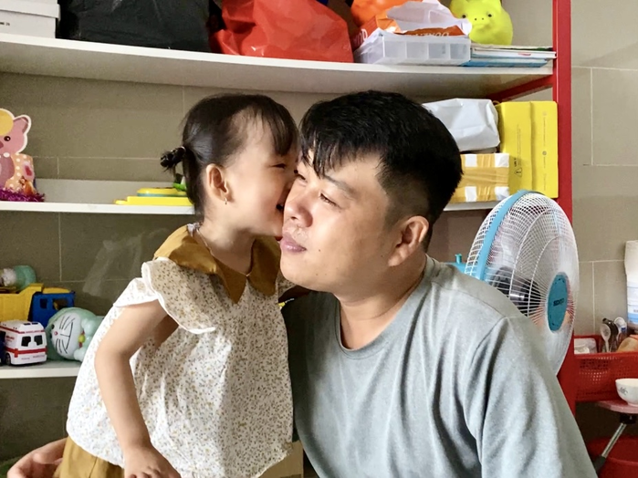 Đôi song sinh chấn động lịch sử y khoa sau 2 năm tách rời