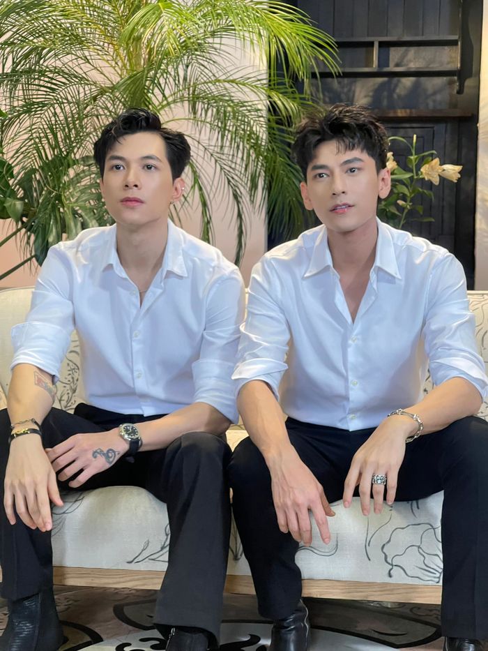 Full bộ card xuất hiện ngẫu nhiên trong thiệp cưới Anh Tú - Diệu Nhi