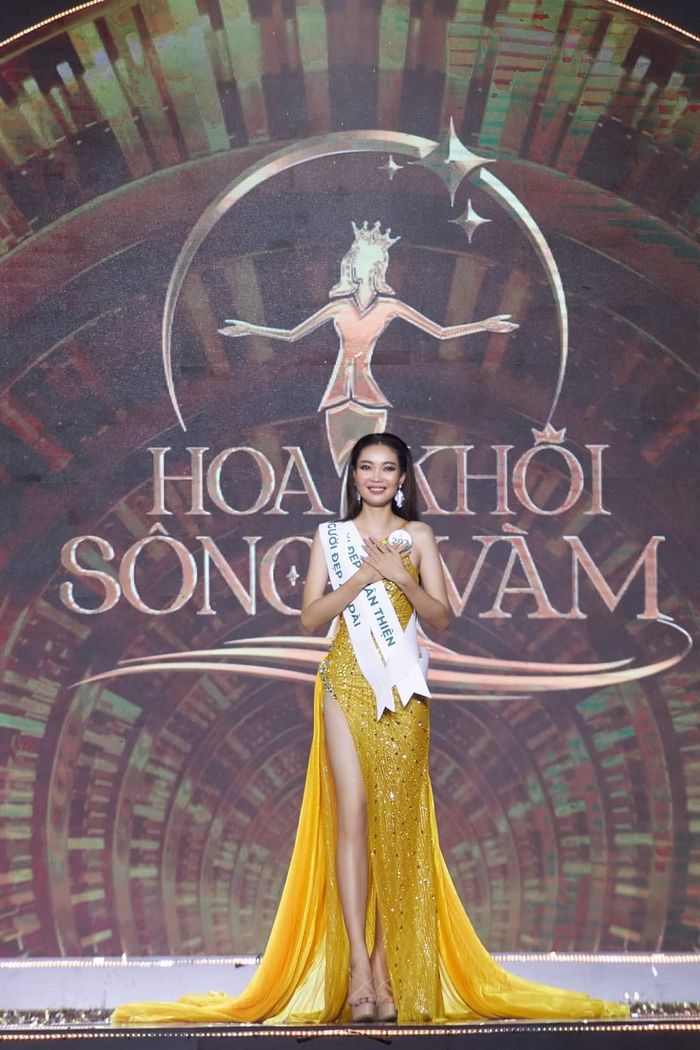 Hoa khôi Sông Vàm Diễm Trinh từ chối thi Miss Supranational Vietnam