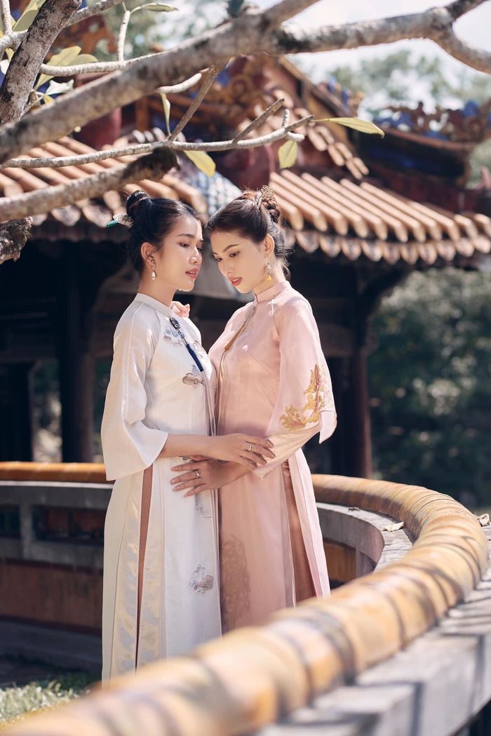 Những hội bạn thân mười phân vẹn mười mới của làng hương sắc Việt