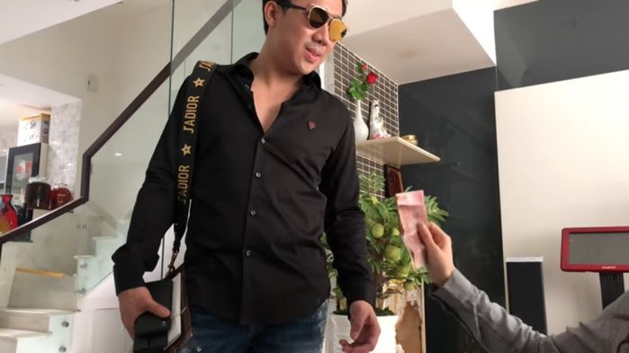 Hội sợ vợ của Vbiz: Trường Giang về quê sau khi la Nhã Phương