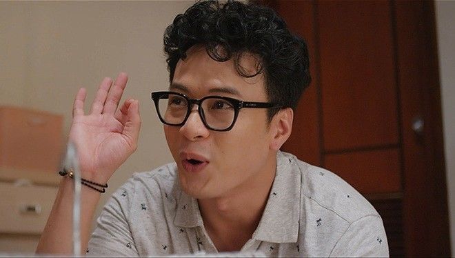 Hồng Đăng hậu trở về: Chăm đăng ảnh du lịch, dự sinh nhật bạn thân