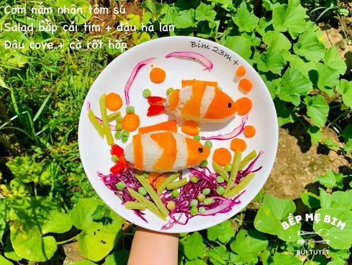 Hộp cơm đẹp như tranh của bà mẹ 9x: Giàu dinh dưỡng, giúp bé thèm ăn