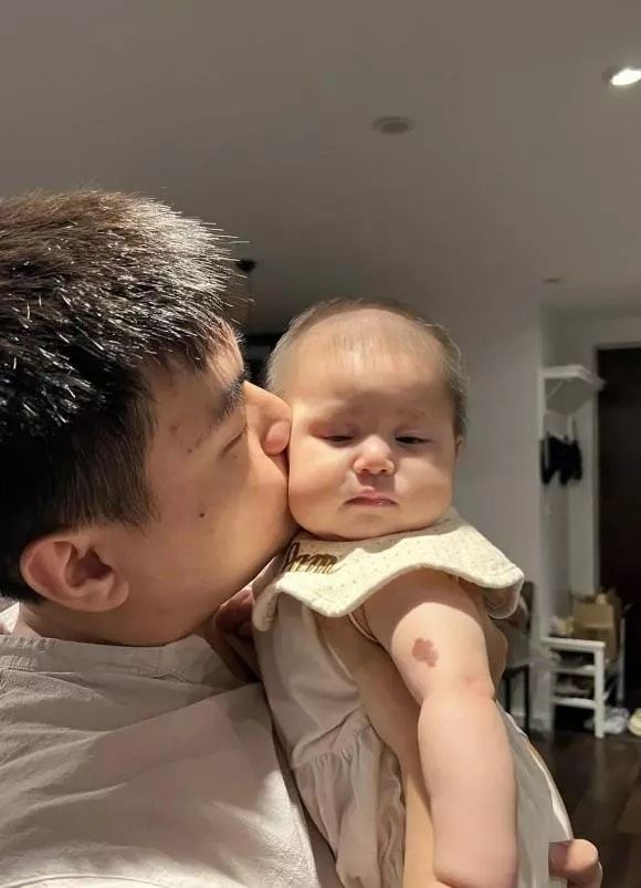 Hot girl Salim chốt đơn anh bạn thân 15 năm là thiếu gia Hà thành
