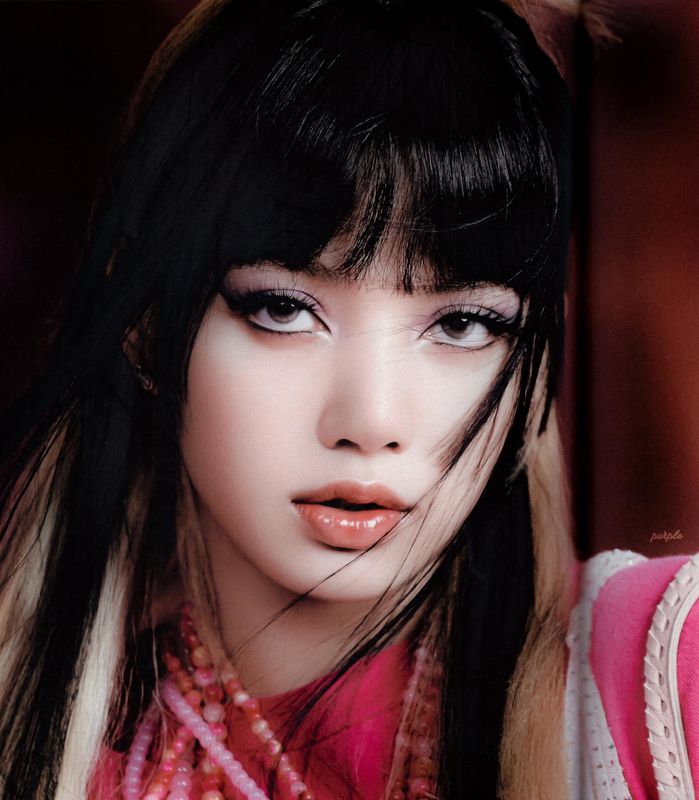 Idol Kpop là thực tập sinh nhà người ta: Lisa đạt toàn điểm A