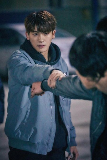 Top idol Kpop nổi vì làm diễn viên: Dân tình quên mất Eun Woo là idol