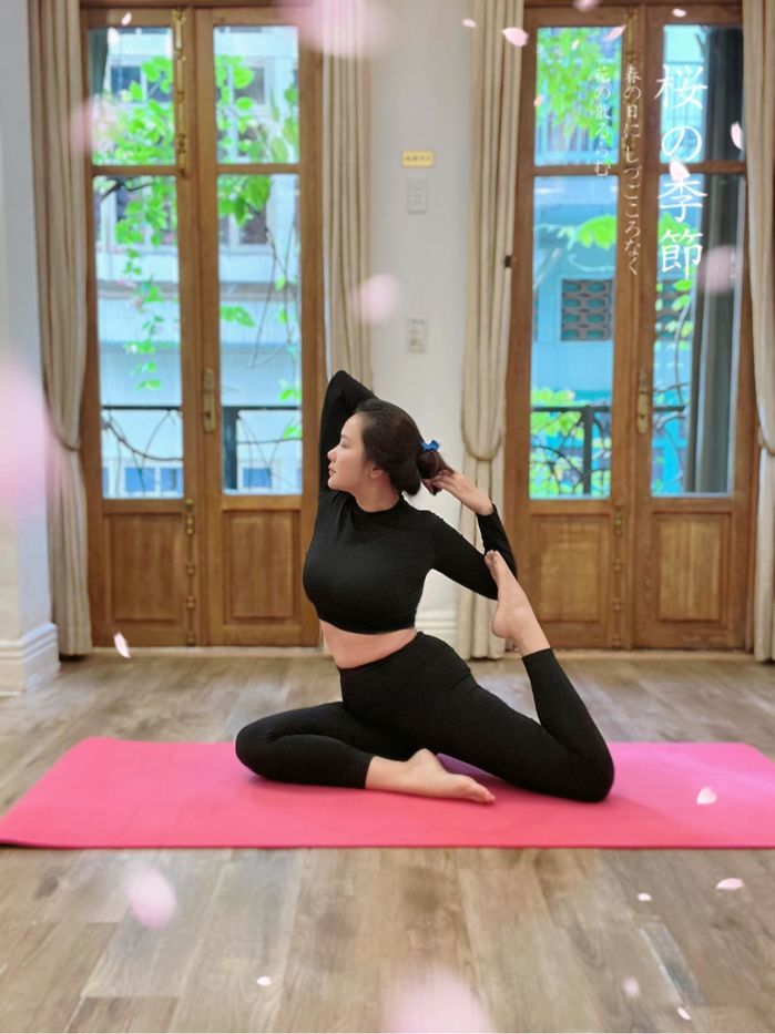 Không gì là không thể: Phan Như Thảo đón tuổi mới với dáng thon gọn