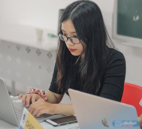 Lò đào tạo thủ khoa có 104 học sinh đạt IELTS trên 7.0