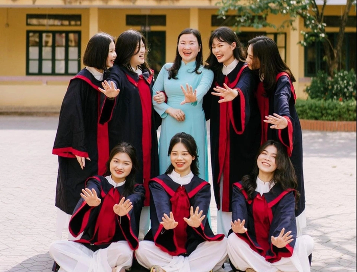 Lò đào tạo thủ khoa có 104 học sinh đạt IELTS trên 7.0