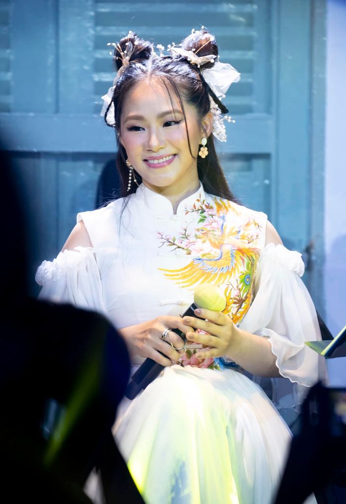 Lương Bích Hữu khoe giọng ca nội lực, hát lại hit của Kim Sa Ngư