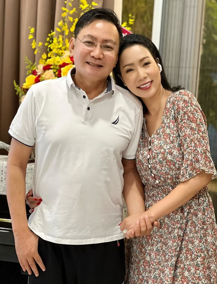 Mỹ nhân Việt được chồng tặng quà khủng kỉ niệm ngày cưới