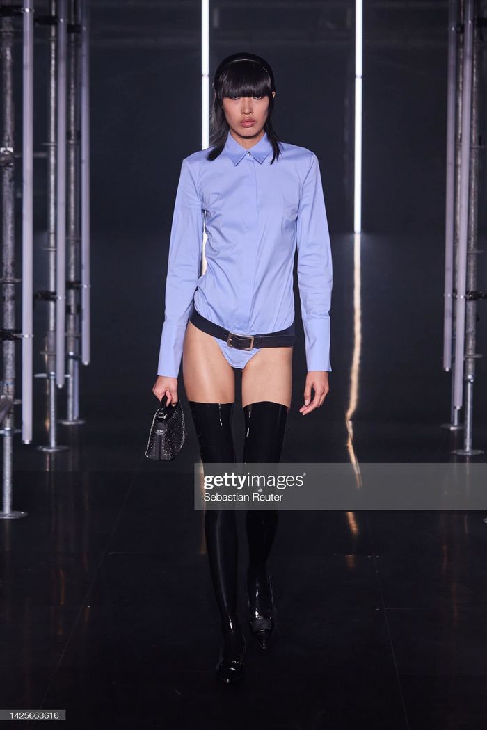 Mỹ nhân Việt tại Milan Fashion Week 2022, Quỳnh Anh Shyn tỏa sáng