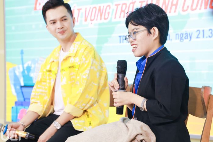 Nghị lực của cô gái ốc tiêu quyết tâm chinh phục 2 bằng đại học
