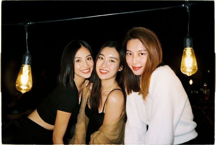 Những hội bạn thân mười phân vẹn mười mới của làng hương sắc Việt